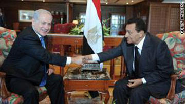 إسرائيل تراقب مصر بقلق: زلزال ضرب الشرق الأوسط 