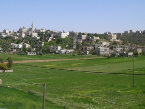 اهالي عقربا يطالبون بمبنى بديل للمركز الصحي الحالي اهالي عقربا يطالبون بمبنى بديل للمركز الصحي الحالي