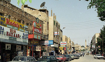 تسمم عائلة كاملة في مادبا ووفاة أحد أفرادها تسمم عائلة كاملة في مادبا ووفاة أحد أفرادها