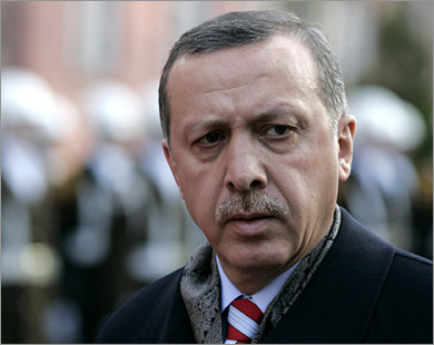 ما سر بكاء أردوغان على ابنة البلتاجي ؟ ما سر بكاء أردوغان على ابنة البلتاجي ؟