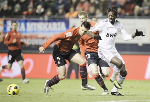 اوساسونا "يصدم" ريال مدريد ويقدم خدمة لبرشلونة .. ونابولي يواصل مطاردة ميلان 