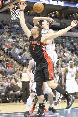 سبيرز يواصل مسلسل انتصاراته في الدوري الأميركي لكرة السلة