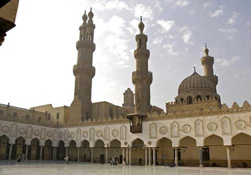 "كبار العلماء" بالأزهر تختار المفتي الجديد قبل عرضه على مرسي "كبار العلماء" بالأزهر تختار المفتي الجديد قبل عرضه على مرسي