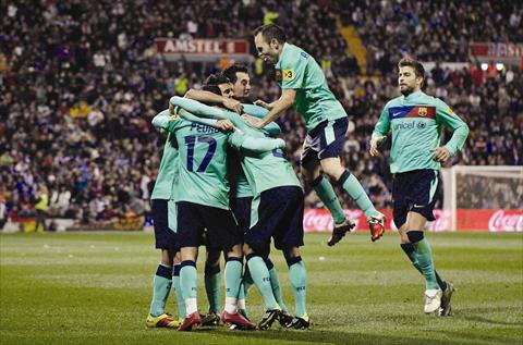 الأسبان يرون ان برشلونة حسم لقب الدوري 