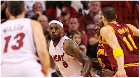 ميامي يلحق الخسارة الأربعين بكليفلاند