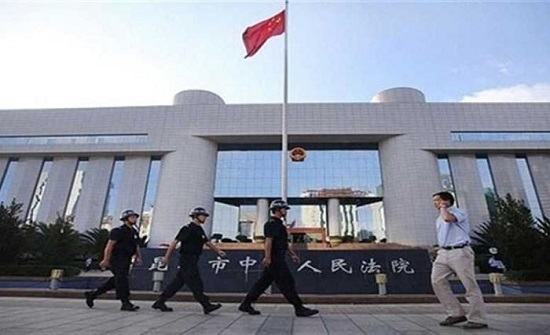 الصين تتسلم 94 مشتبها بهم بالاحتيال في مجال الاتصالات من إسبانيا الصين تتسلم 94 مشتبها بهم بالاحتيال في مجال الاتصالات من إسبانيا