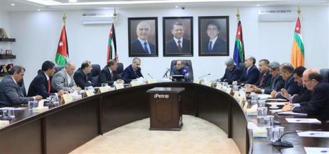 وزير الداخلية يلتقي محافظي الميدان وزير الداخلية يلتقي محافظي الميدان