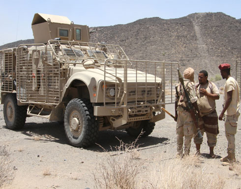 الجيش اليمني يمشط مديرية حيس في الحديدة بدعم من التحالف الجيش اليمني يمشط مديرية حيس في الحديدة بدعم من التحالف