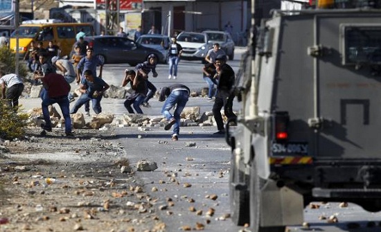 إصابة أكثر من 100 فلسطيني خلال مواجهات مع الاحتلال في الضفة إصابة أكثر من 100 فلسطيني خلال مواجهات مع الاحتلال في الضفة