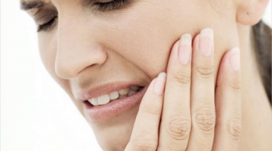 هل تتطلب حساسية الأسنان زيارة الطبيب؟ هل تتطلب حساسية الأسنان زيارة الطبيب؟