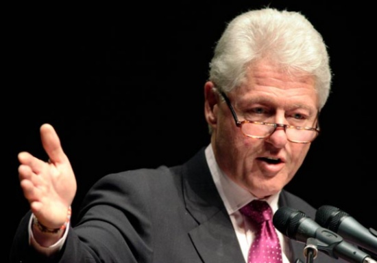 كلينتون يدعم أوباما في مشروع الاصلاح الصحي