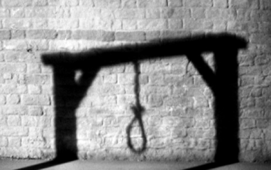 نحرته وطلبت من والدته مشاهدته ميتاً ... الاعدام لخادمة قتلت طفلا في إربد نحرته وطلبت من والدته مشاهدته ميتاً ... الاعدام لخادمة قتلت طفلا في إربد