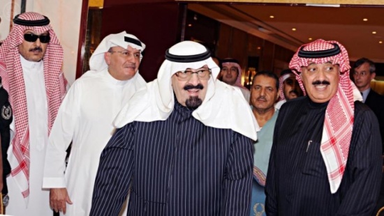 خروج العاهل السعودي من المشفى بعد نجاح عمليته الجراحية (نص البيان ) خروج العاهل السعودي من المشفى بعد نجاح عمليته الجراحية (نص البيان )