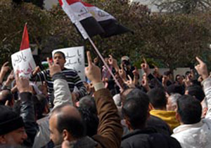 مسيرة في عمان تضامنا مع الشعب المصري واخرى في الكرك  