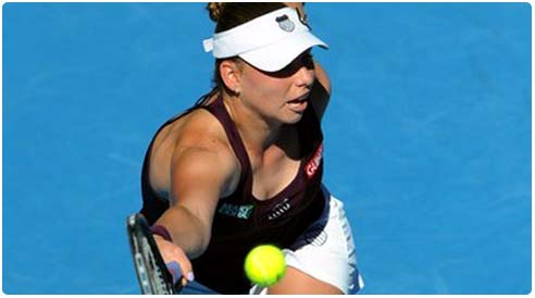 زفوناريفا إلى ربع نهائي دورة باتايا