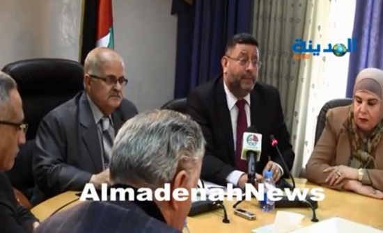 بالفيديو : شاهدوا اجتماع لجنة الصحة مع وزير الصحة حول أنفلونزا الخنازير بالفيديو : شاهدوا اجتماع لجنة الصحة مع وزير الصحة حول أنفلونزا الخنازير