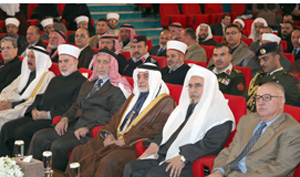 الأوقاف تنظم احتفالا بذكرى المولد النبوي الأوقاف تنظم احتفالا بذكرى المولد النبوي