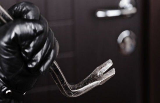 سرقة مسجد في " بني كنانة "