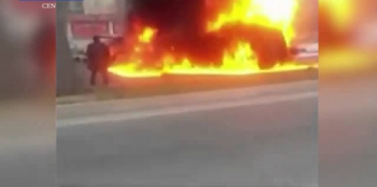 فيديو: لهذا السبب لا يجب إلقاء سيجارة بمحطة وقود