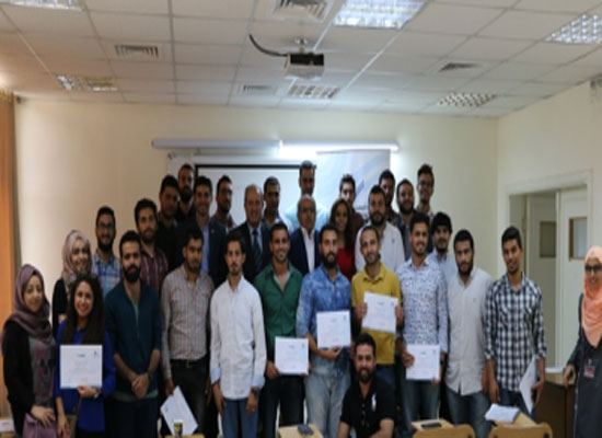 جامعة الشرق الأوسط تكرم طلبة دورة تصميم المنشآت الخرسانية جامعة الشرق الأوسط تكرم طلبة دورة تصميم المنشآت الخرسانية