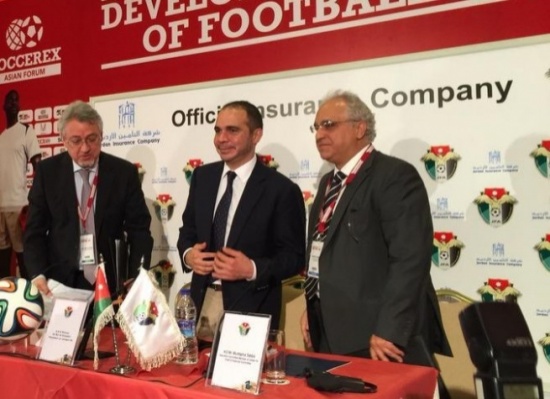 الأمير علي يفتتح " سوكريكس " .. ويوضح سبب ترشحه لرئاسة الفيفا الأمير علي يفتتح " سوكريكس " .. ويوضح سبب ترشحه لرئاسة الفيفا