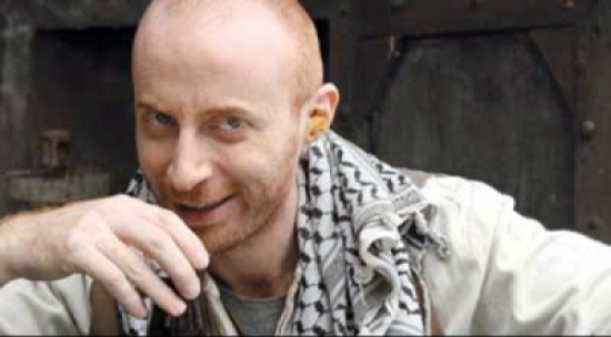 فيديو : لحظة دفن النمس شاهد ماذا حصل