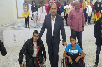 توزيع كراسي متحركة على محتاجين في كفر اسد والاغوار الشمالية