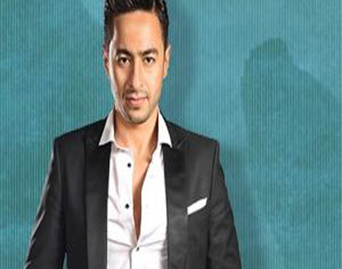 حمادة هلال يفض مشاجرة