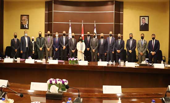 الأميرة سمية تؤكد أهمية الشراكة مع القطاع الخاص والصناعي لتنفيذ مشروعات محليا وإقليميا