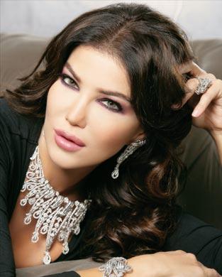 مي حريري في قمة الأناقة – بالصورة مي حريري في قمة الأناقة – بالصورة