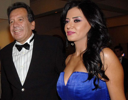 محمد مختار: مسحت حياتي مع رانيا يوسف بـ "استيكه"! محمد مختار: مسحت حياتي مع رانيا يوسف بـ "استيكه"!