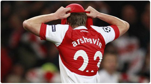 إنتر يسعى لضمّ فان بيرسي وارشافين