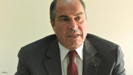 الملقي يجري اتصالا هاتفيا مع نظيره العراقي