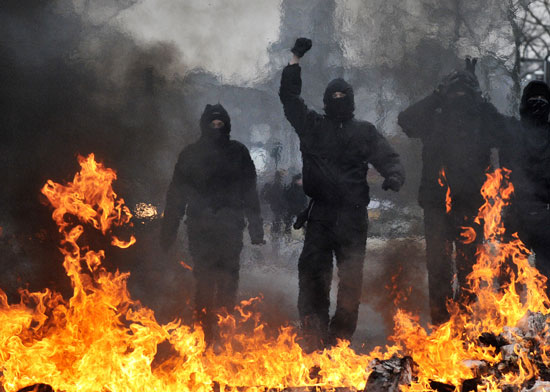   عودة الهدوء بمدينة ألمانية بعد أحداث عنف خلال مسيرة مناهضة للنازيين الجدد