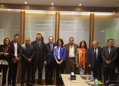 المياه : مشروع لرصد الاحتياجات المائية للمجتمعات المستضيفة بدعم كندي المياه : مشروع لرصد الاحتياجات المائية للمجتمعات المستضيفة بدعم كندي
