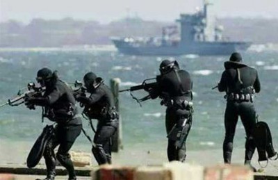 إسرائيل تُطارد صيادي غزة بحثا عن الضفادع البشرية