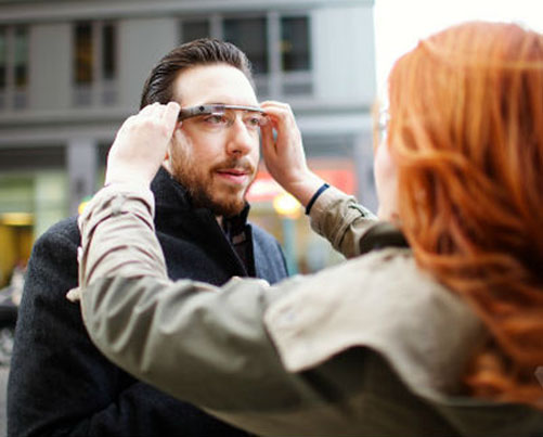حظر نظارات Google Glass من بعض المتاجر في أمريكا حظر نظارات Google Glass من بعض المتاجر في أمريكا