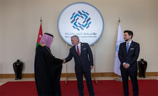 الملك يلتقي وزير الخارجية السعودي الملك يلتقي وزير الخارجية السعودي