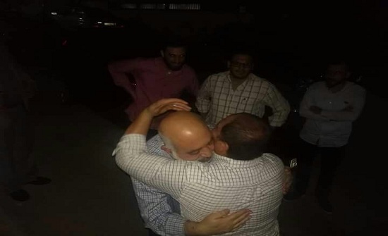 بالصور : الافراج عن "دوعر" بعد سجنه لخمس سنوات !