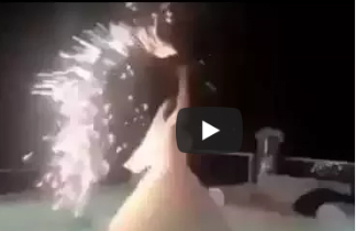 بالفيديو - عروس مصرية تشغل العالم...شاهدوا كيف رقصت بـ"الشمروخ الناري"