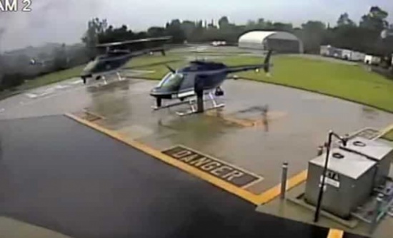 شاهد: لحظة اصطدام شفرات مروحتين وتحطمهما .. وهذا مصير من كانوا بداخلهما