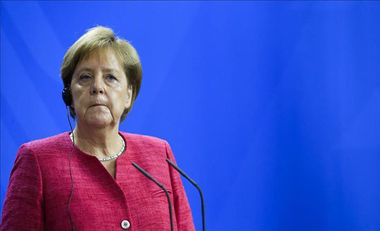 ميركل: ألمانيا تدعم جهود إسبانيا للحد من تدفق المهاجرين عبر المتوسط