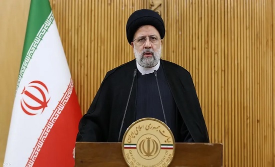 الرئيس الإيراني: لن نتراجع عن الخطوط الحمراء بمحادثات فيينا الرئيس الإيراني: لن نتراجع عن الخطوط الحمراء بمحادثات فيينا