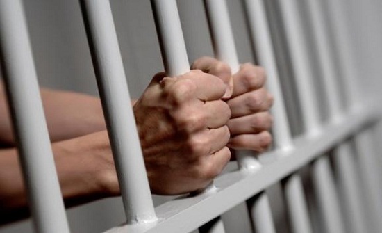 السعودية تمنع أهالي المعتقلين من السفر