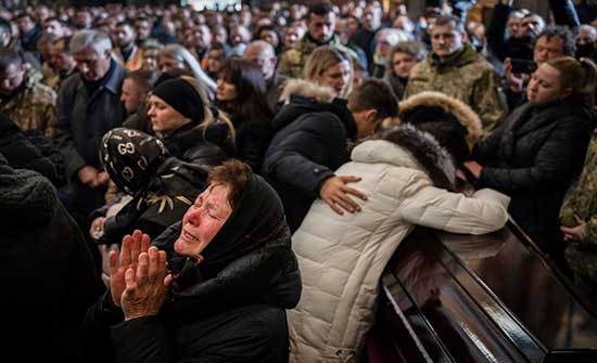 الأمم المتحدة: 10 ملايين فروا من منازلهم في أوكرانيا منذ بدء الغزو الروسي الأمم المتحدة: 10 ملايين فروا من منازلهم في أوكرانيا منذ بدء الغزو الروسي
