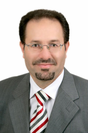 أبناء على قارعة الطريق