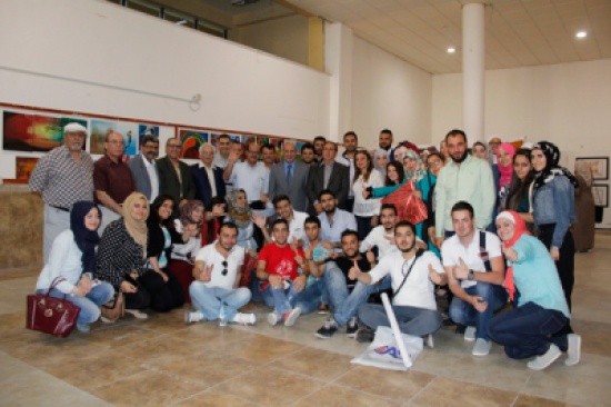 افتتاح يوم النشاطات الطلابية لقسم التصميم الداخلي في جامعة فيلادلفيا