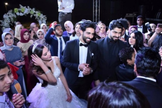 كارمن سليمان تشعل مواقع التواصل مجدداً... لهذا السبب ستقطع شهر العسل!!