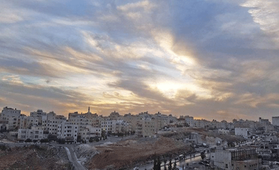 الخميس : ارتفاع على درجات الحرارة الخميس : ارتفاع على درجات الحرارة