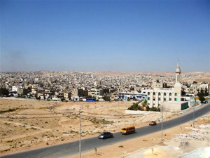 الزرقاء:حملة نظافة في حي رمزي الزرقاء:حملة نظافة في حي رمزي